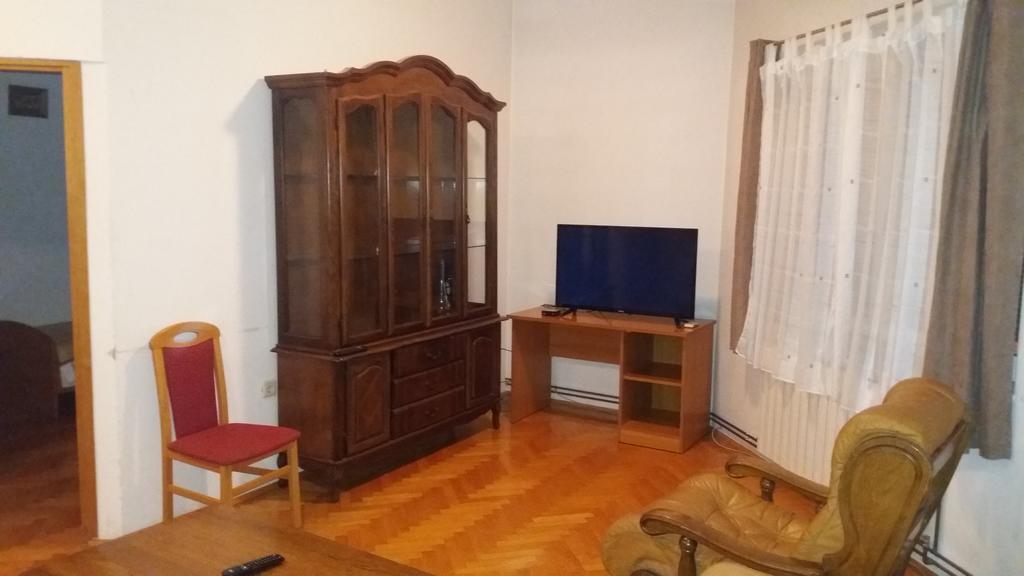 Sv. Nikola Pensiune Dugo Selo